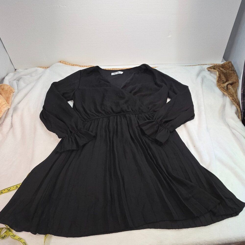 BBX Lephsnt Black Wrap Dress - Elegant & Flowy - Size L